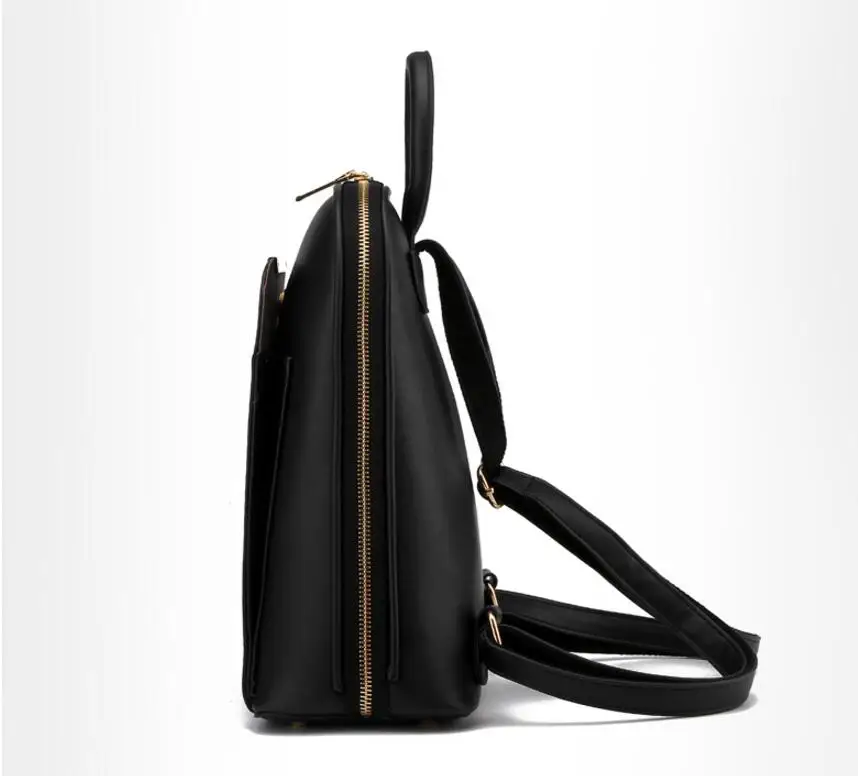 Mochila feminina em couro ecológico - Maribella