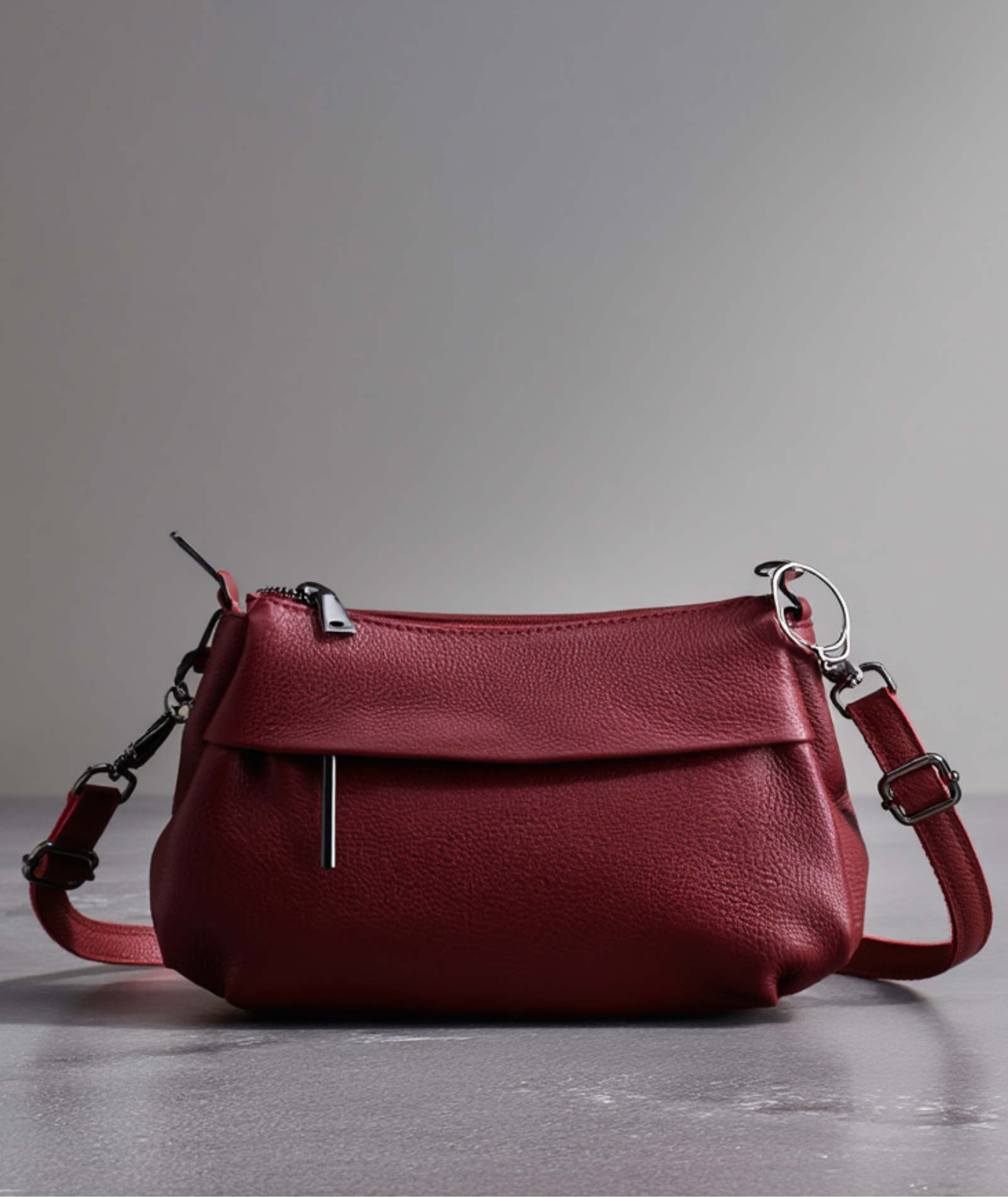 Bolsa feminina de couro genuíno com alça removível - Clarice