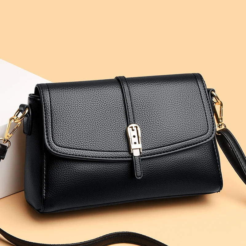 Bolsa feminina de couro com dupla alça removível