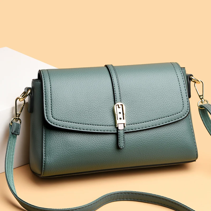 Bolsa feminina de couro com dupla alça removível
