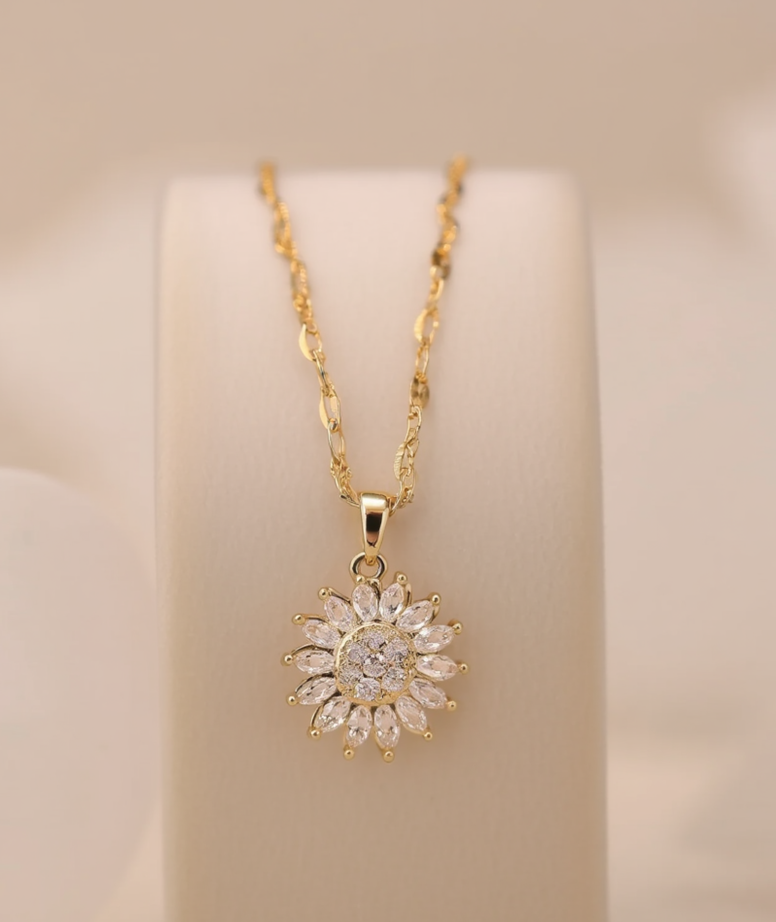 Colar feminino folheado elegante pingente Girassol