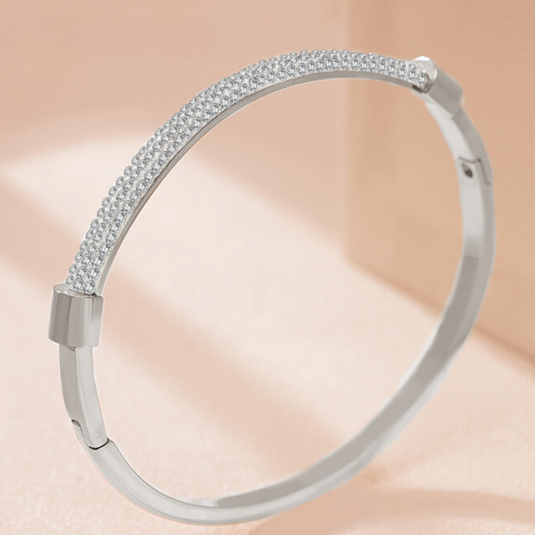 Bracelete feminino folheado com brilhantes - Divina