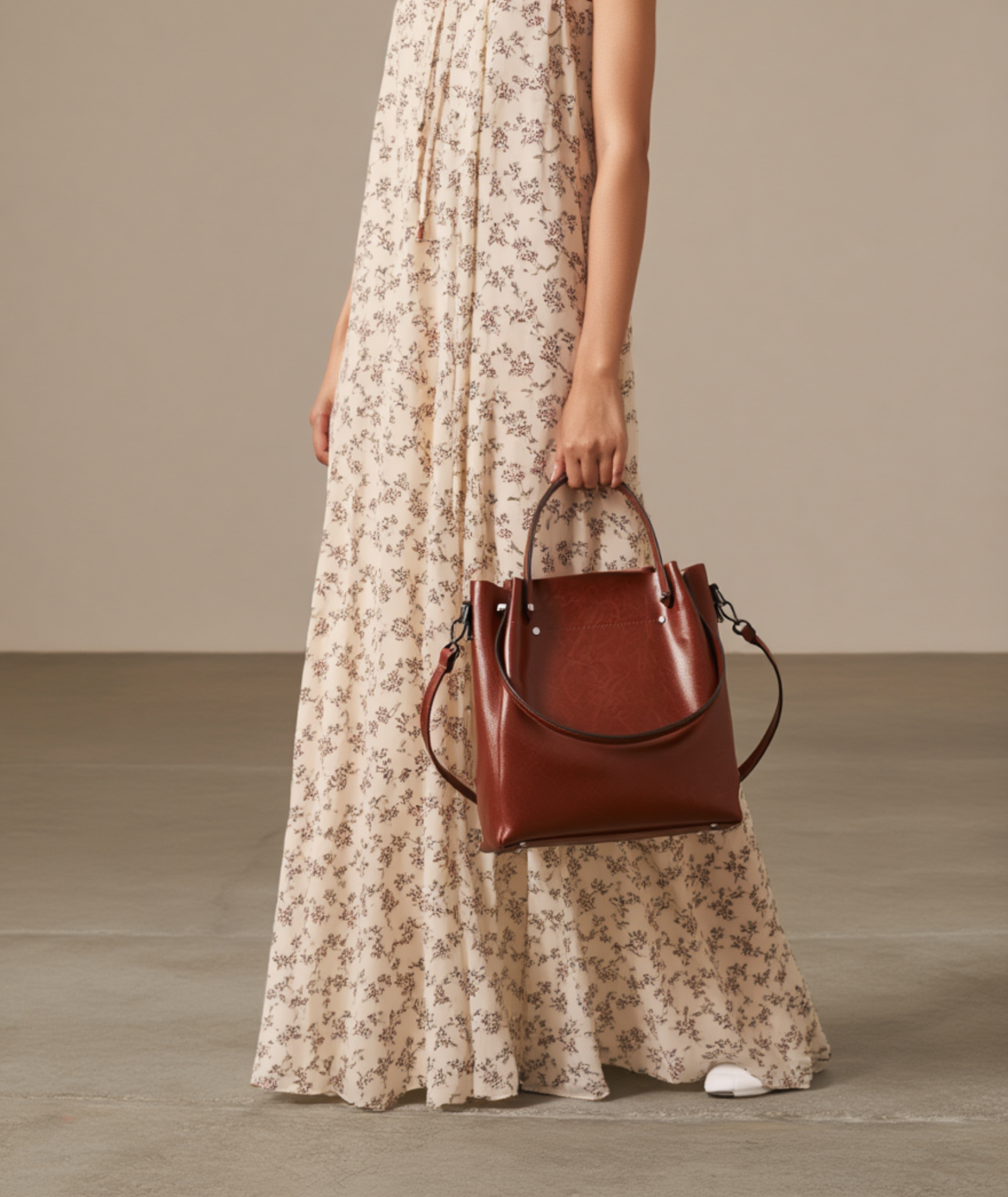 Bolsa feminina grande de couro legitimo - Carmin