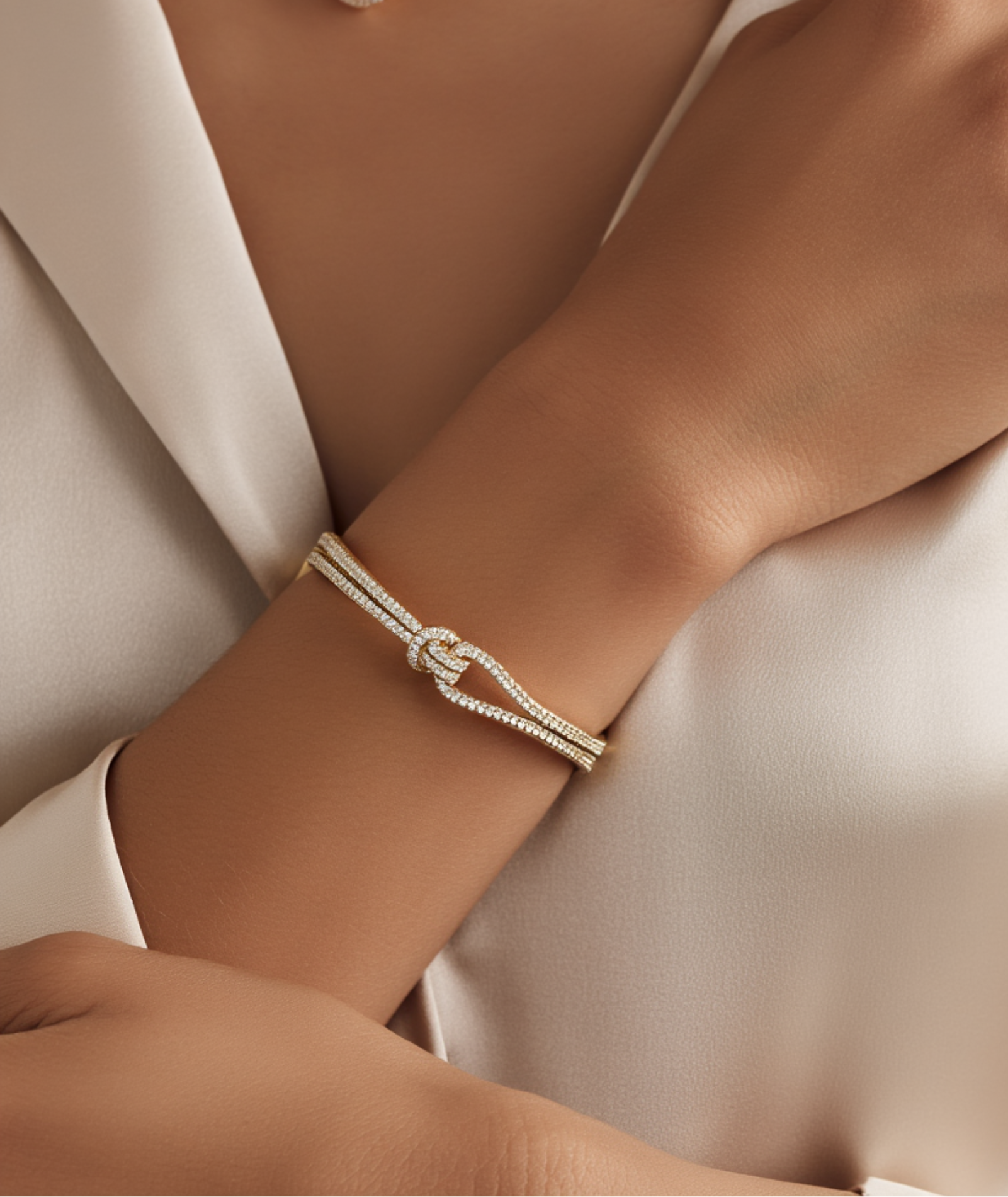 Bracelete feminino com strass folheado - Node