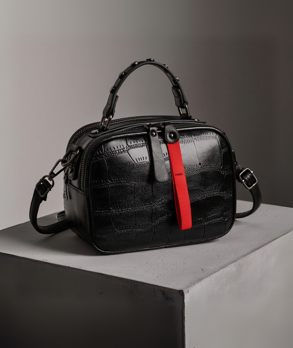 Bolsa feminina em couro - Perón