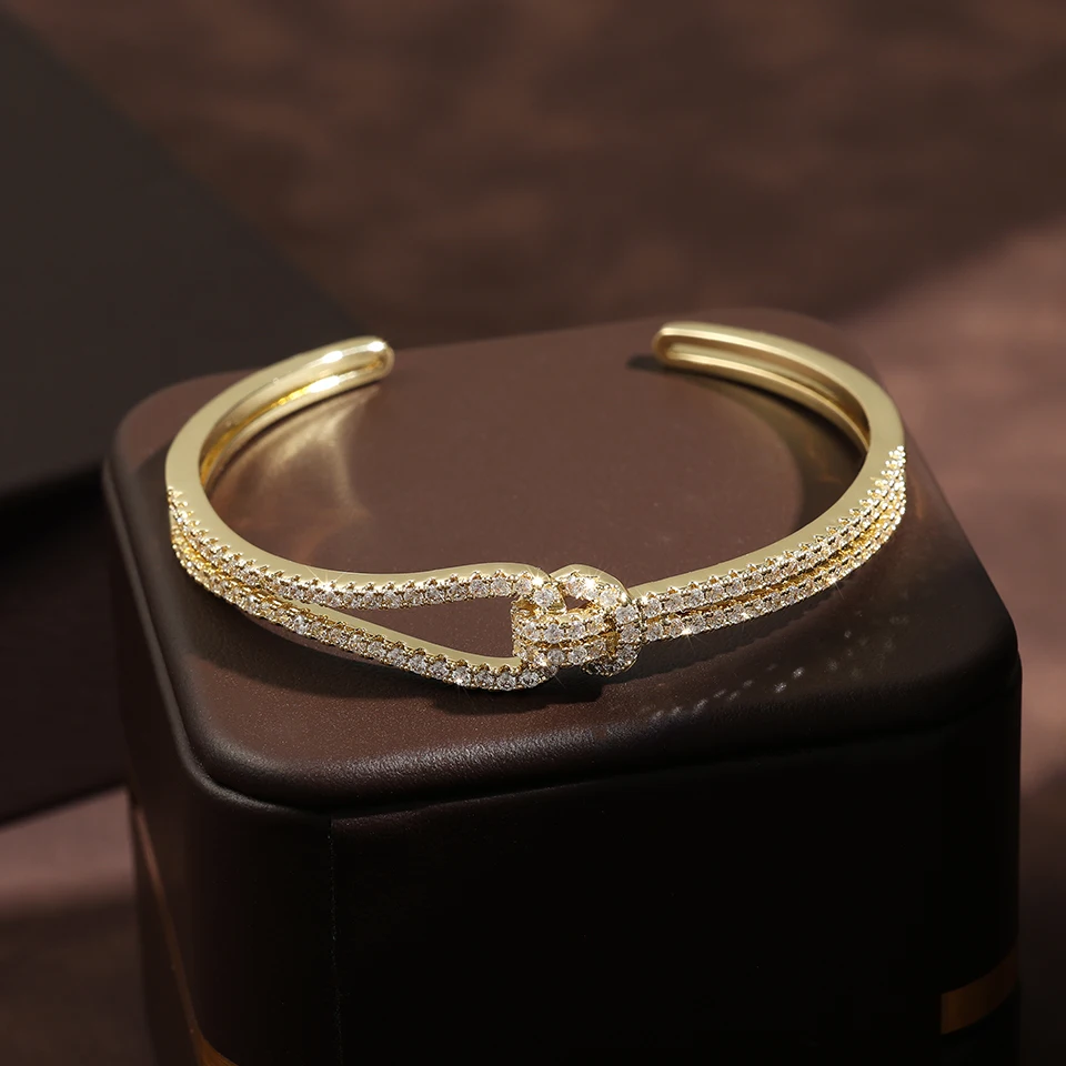 Bracelete feminino com strass folheado - Node