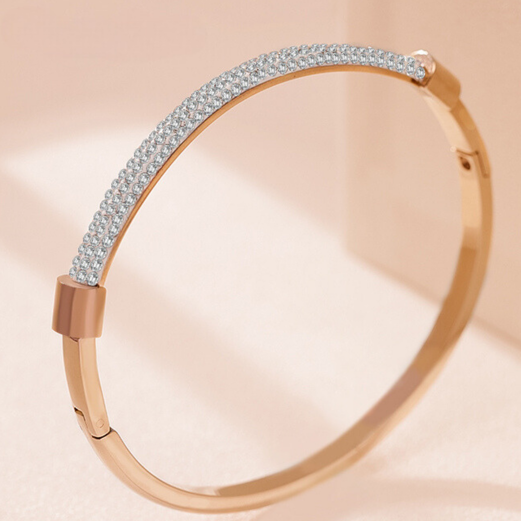 Bracelete feminino folheado com brilhantes - Divina