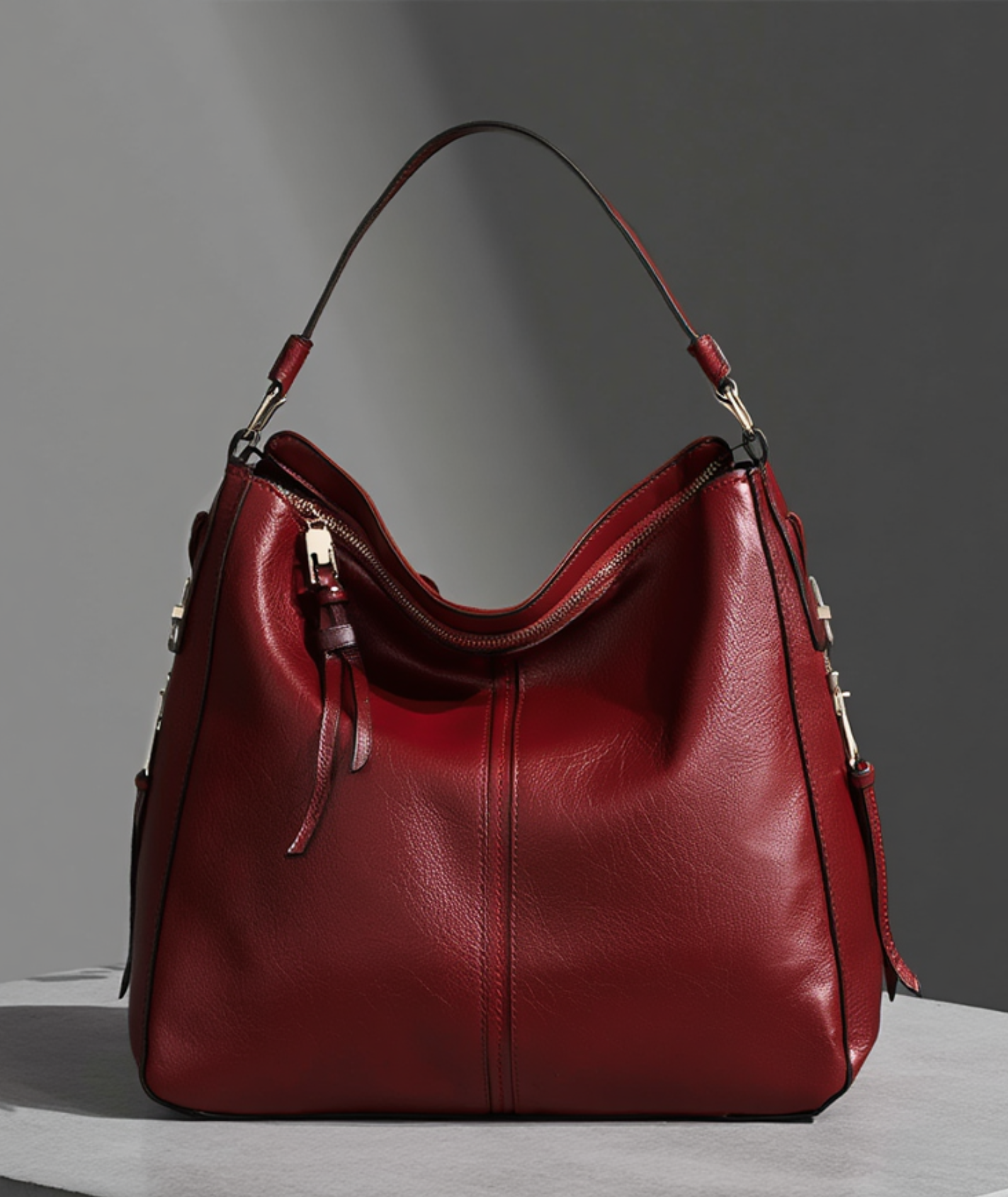 Bolsa feminina grande de couro - Thalia