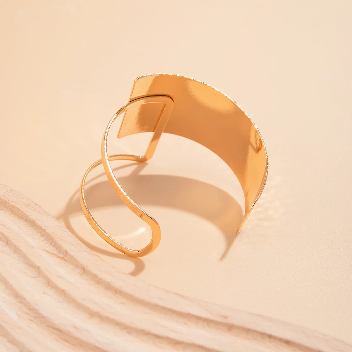 Bracelete feminino folheado estilo romântico