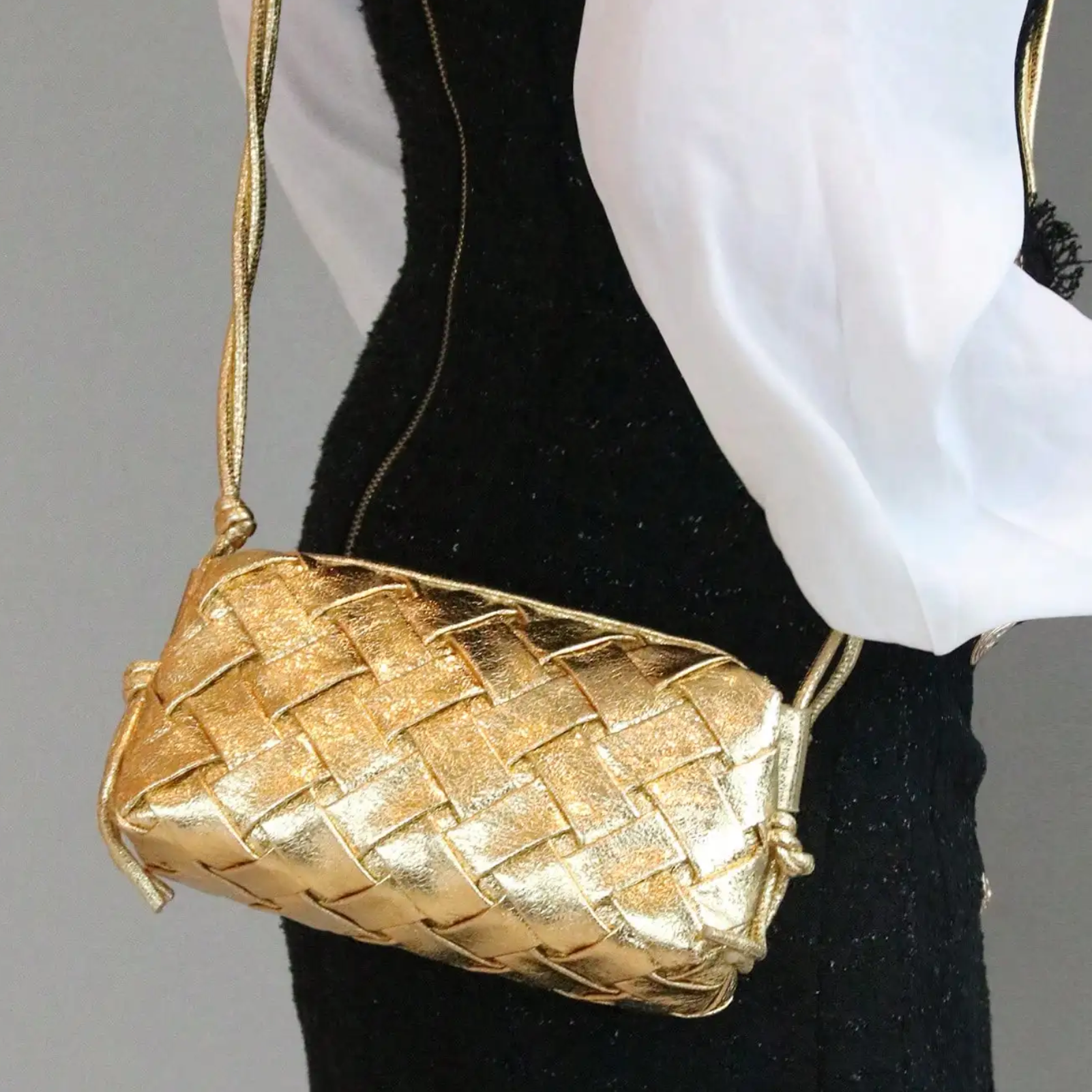 Bolsa de mão clutch em couro ecológico - Escar