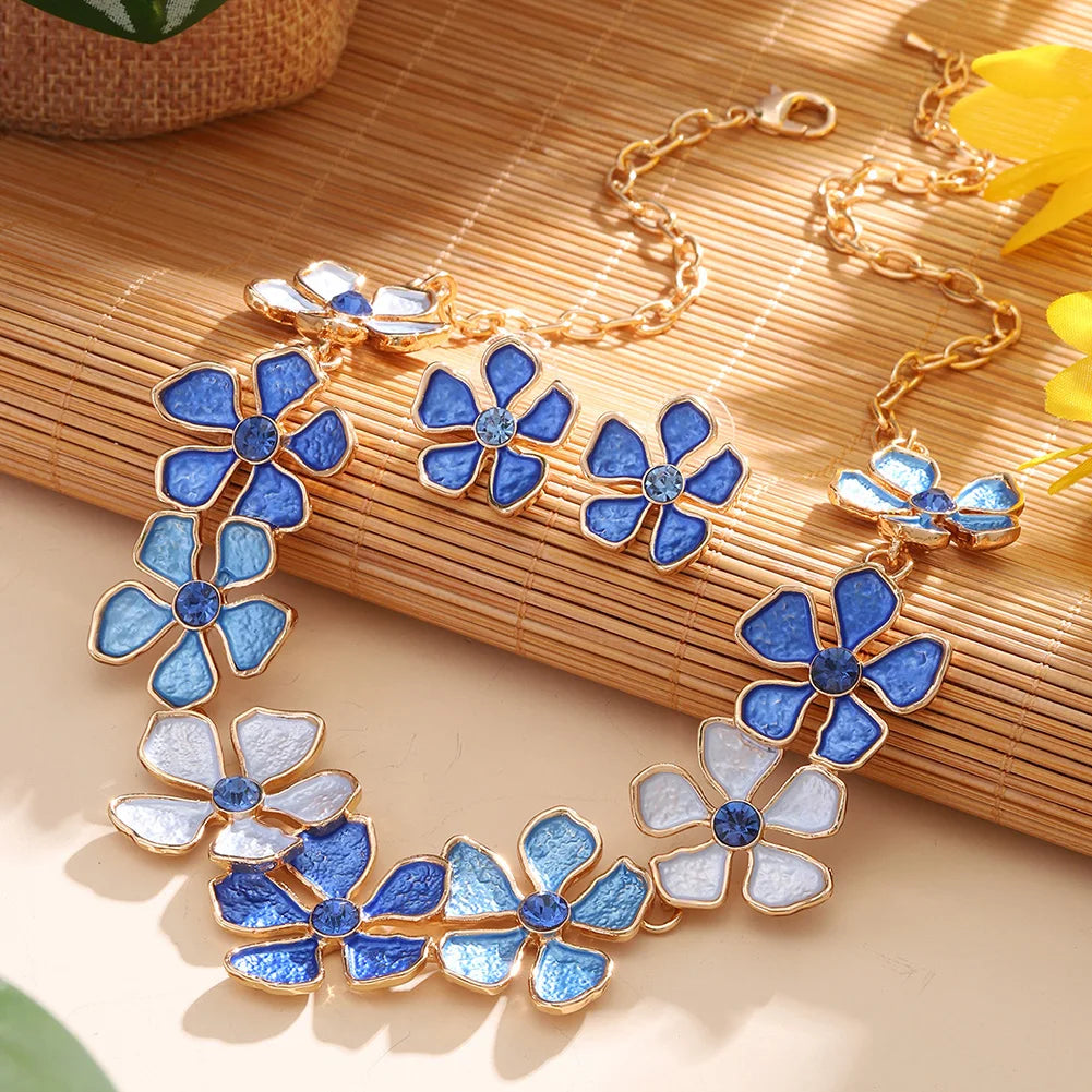 Conjunto feminino colar e brincos folheado floral