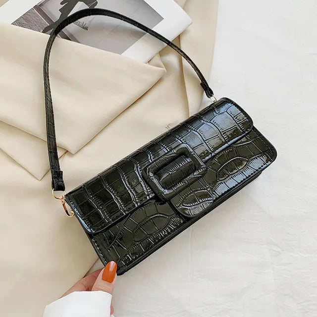 Bolsa feminina de couro - Bella