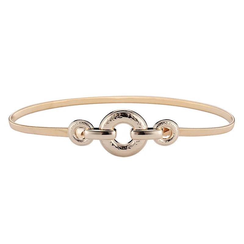 Cinto feminino dourado com fivela decorada em metal