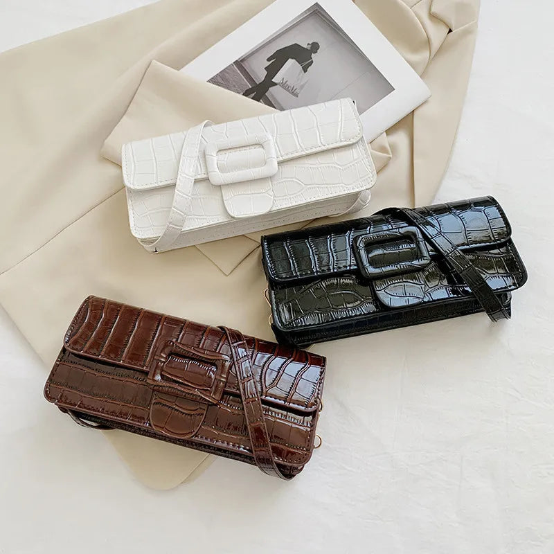 Bolsa feminina de couro - Bella