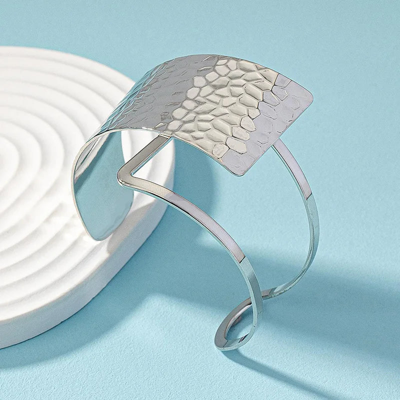 Bracelete feminino folheado estilo romântico