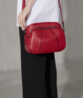 Bolsa feminina de couro - Rock Girl