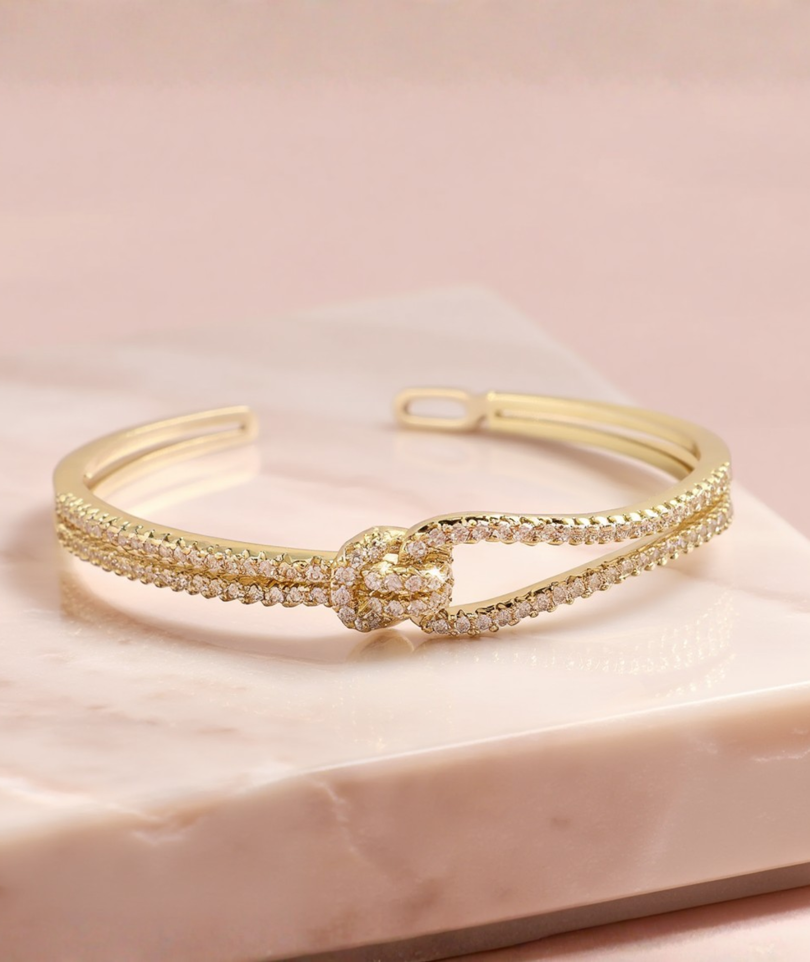 Bracelete feminino com strass folheado - Node