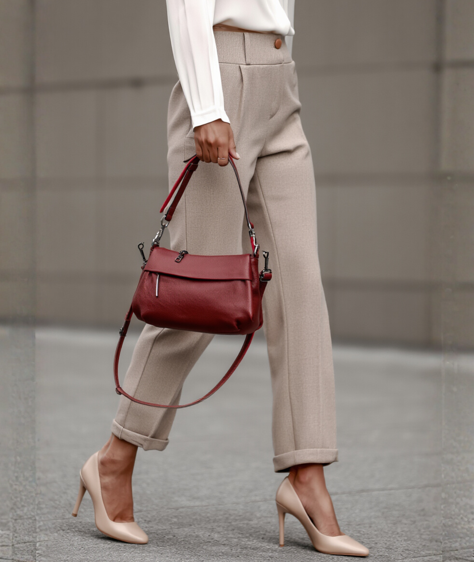 Bolsa feminina de couro genuíno com alça removível - Clarice