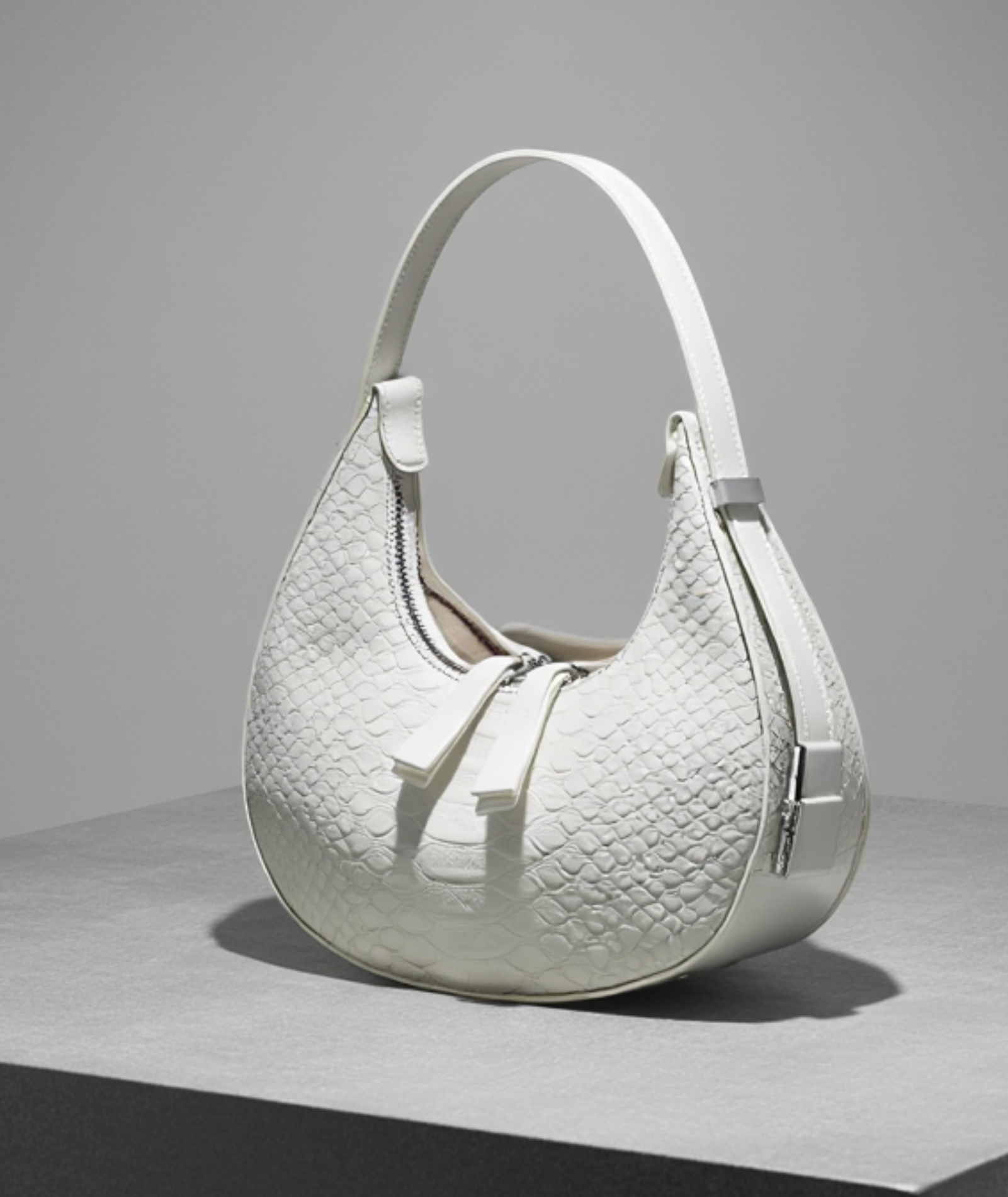 Bolsa feminina de mão couro - Luna