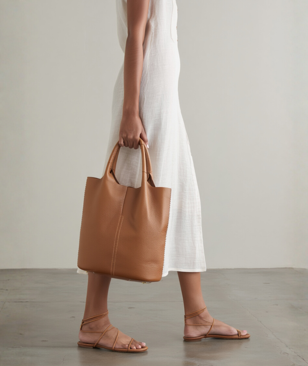 Bolsa feminina grande de couro genuíno