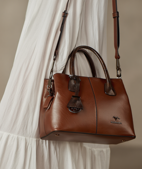 Bolsa feminina de couro - Coraline