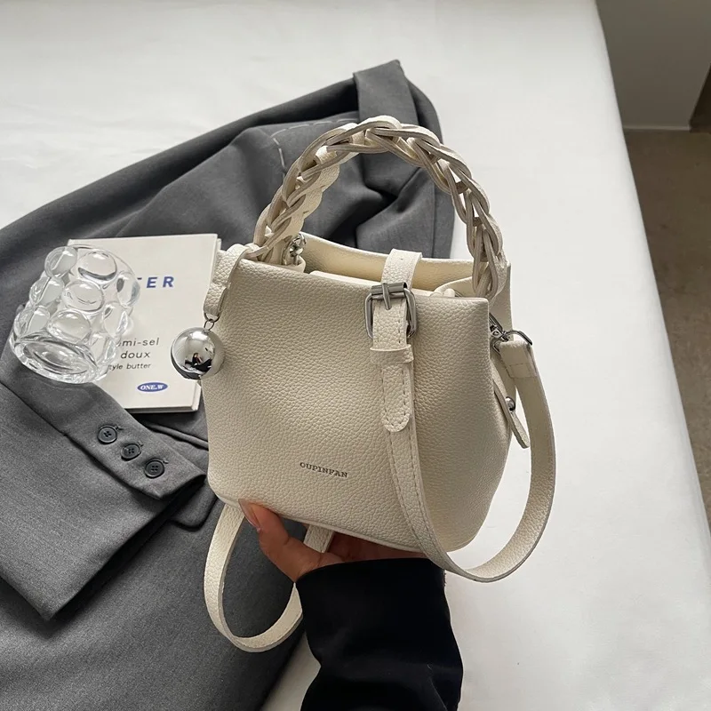 Bolsa feminina de couro - Ofélia