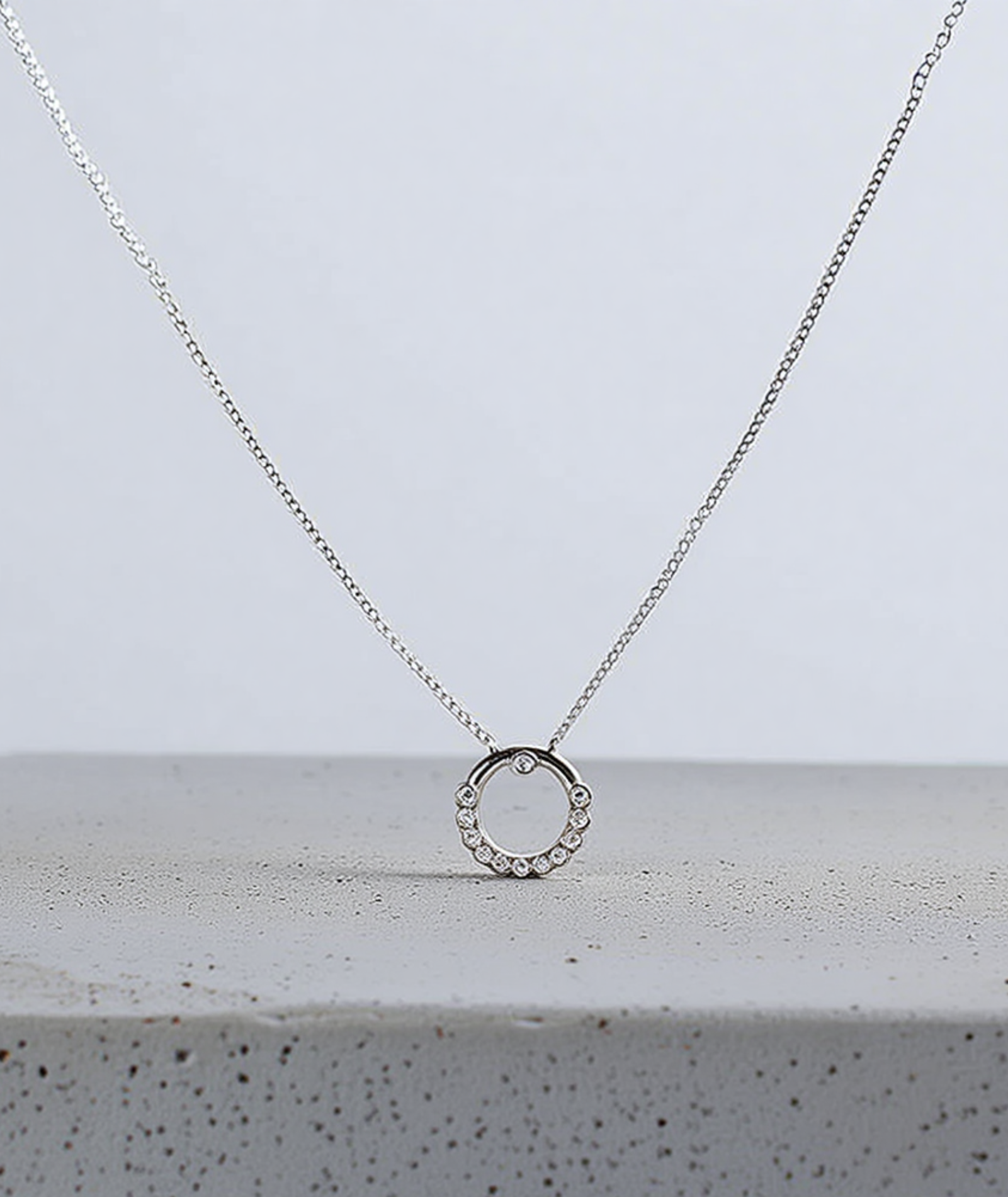 Colar feminino de prata 925 Sterlina - Lira