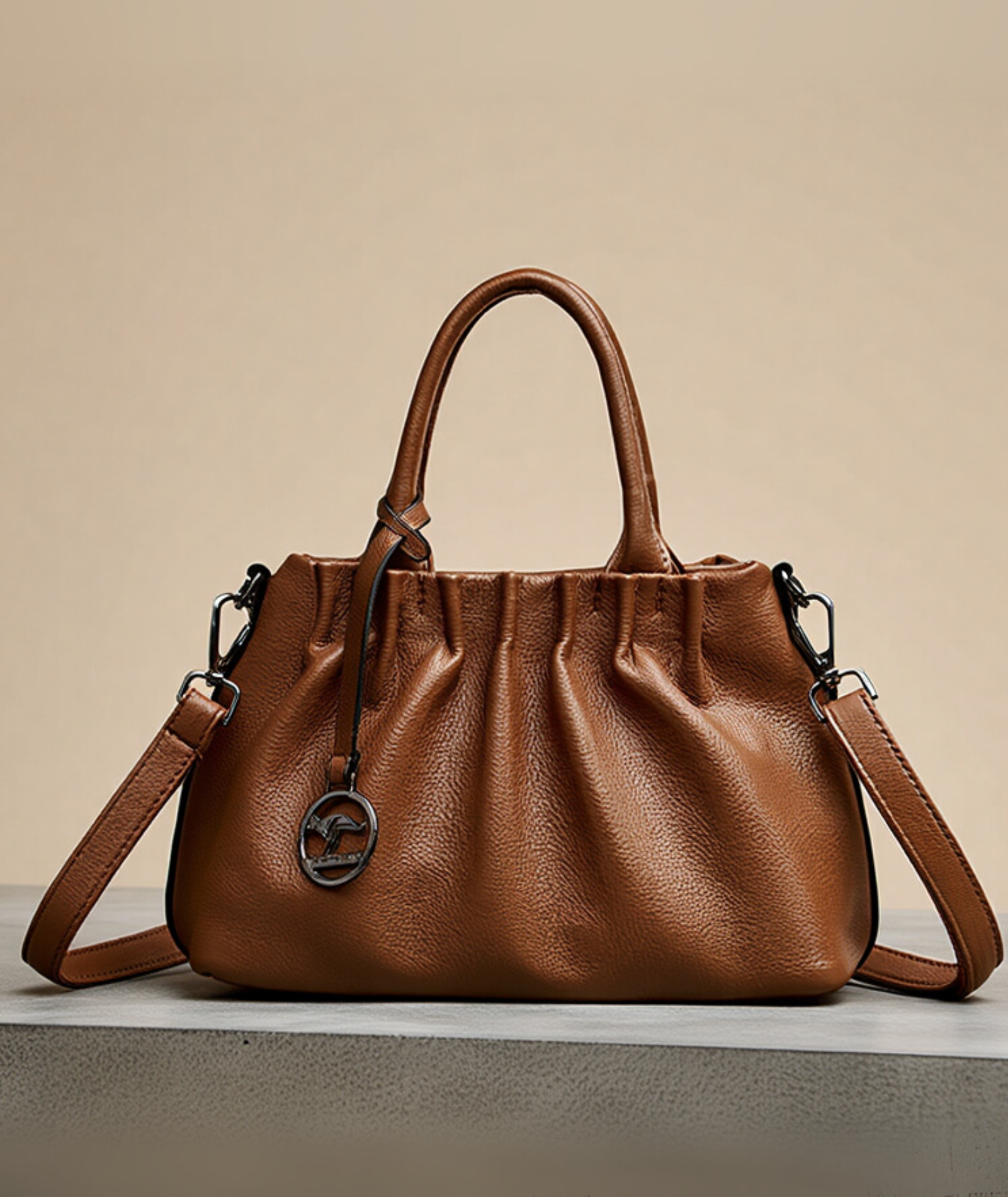 Bolsa feminina de couro - Manu