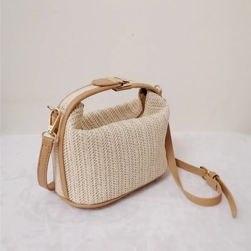 Bolsa feminina de mão e alça estilo ratan